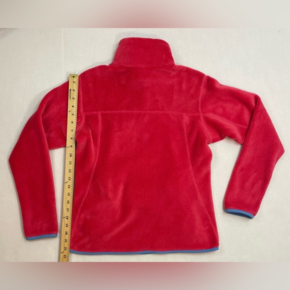 Ladies size medium. Patagonia “Re-Tool Snap-T Pullover” fleece. “Ginger Berry” - Picture 4 of 5